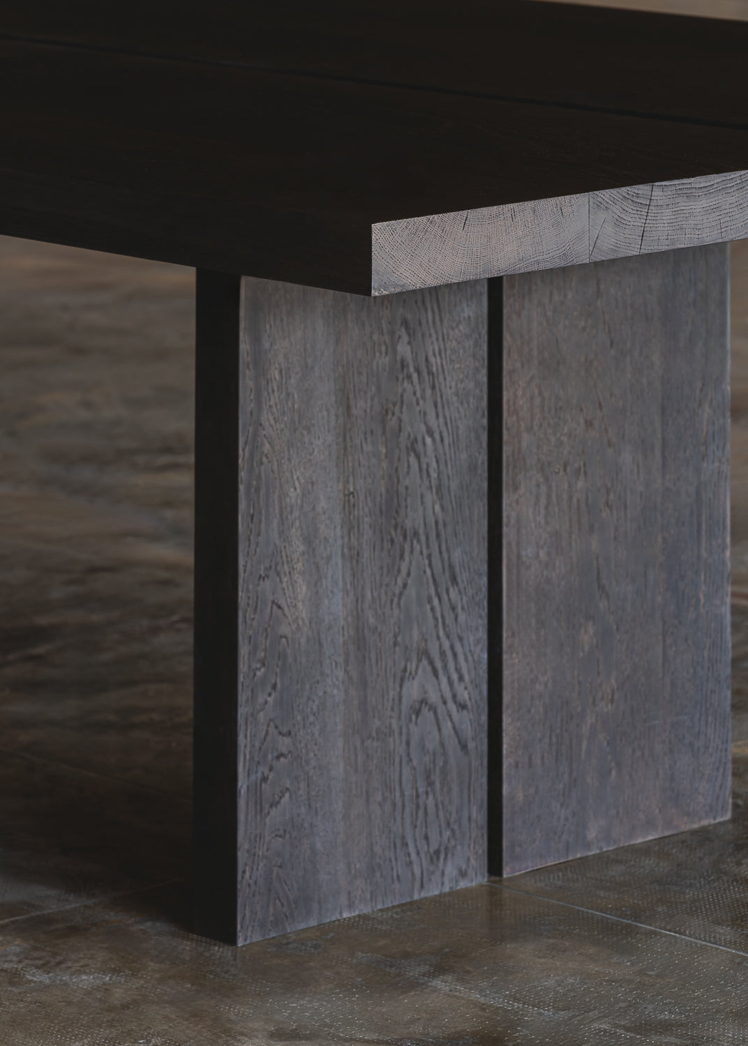 Murakami Table