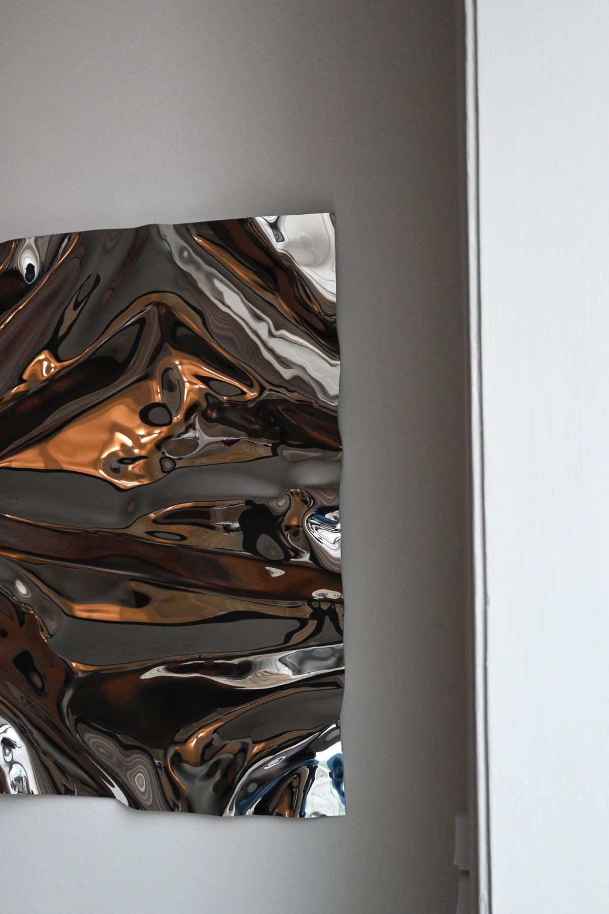 Psychedelic Mirror Medium
