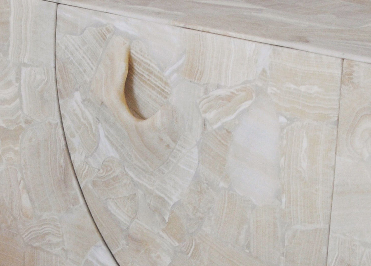 Eoli Credenza