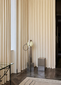 Hero Floor Lamp