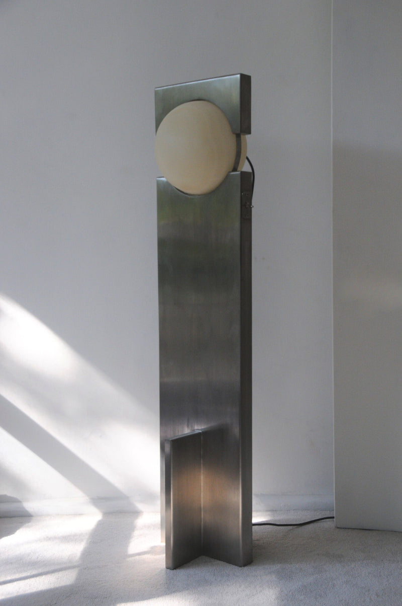 Hero Floor Lamp