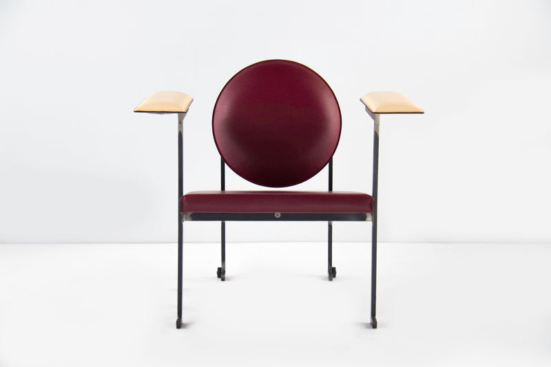 mm1 Lounge Chair