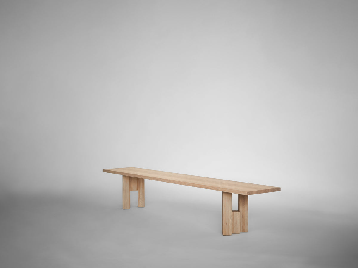 Fenestra Bench