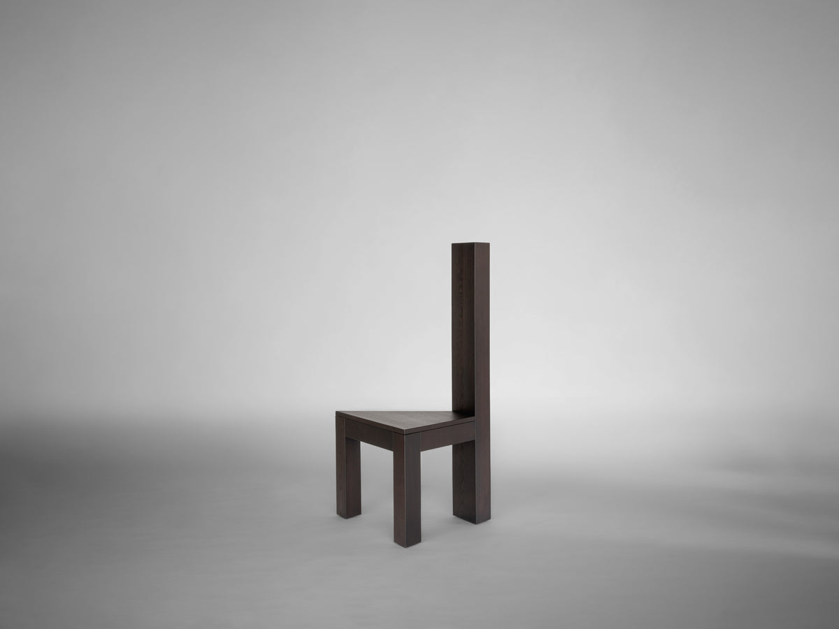 Trigon Chair