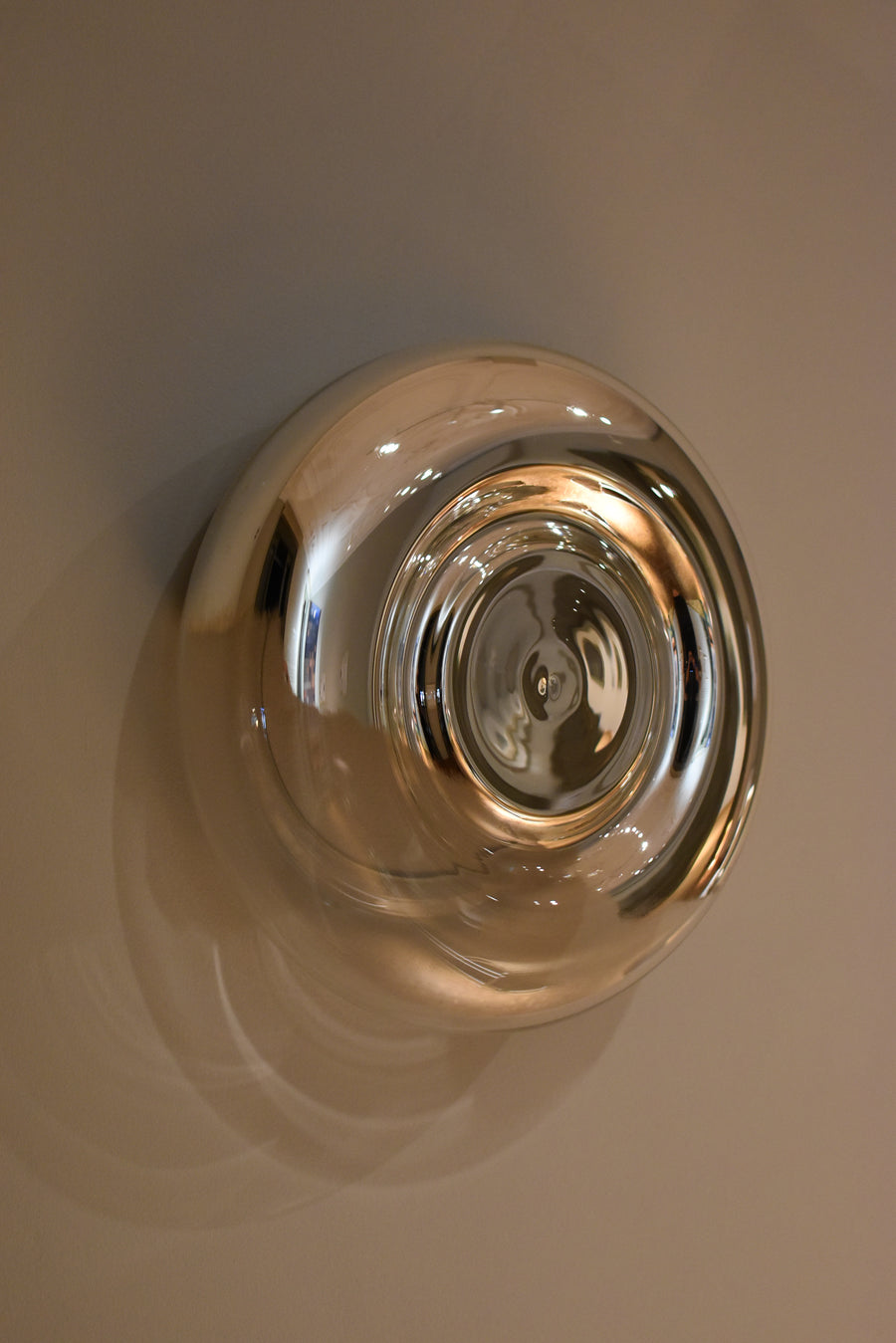 Näkki Mirror