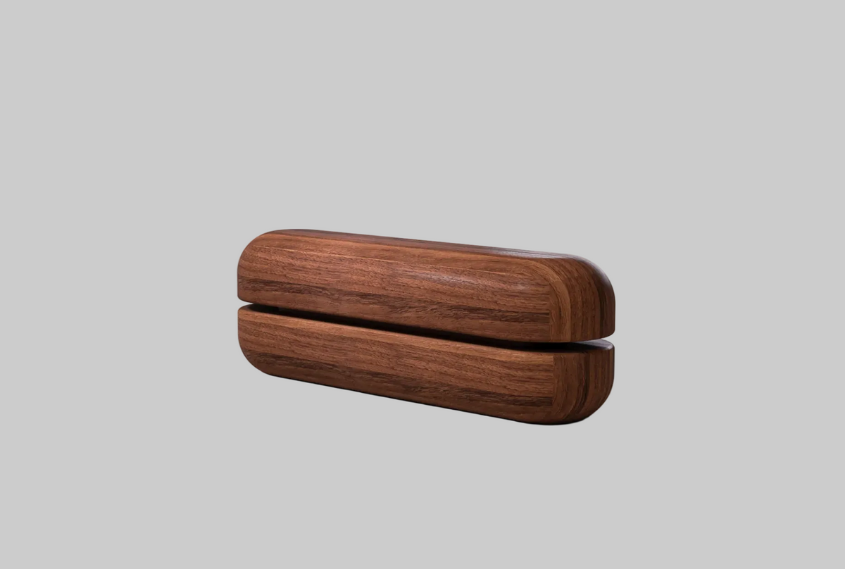 Amande Bench