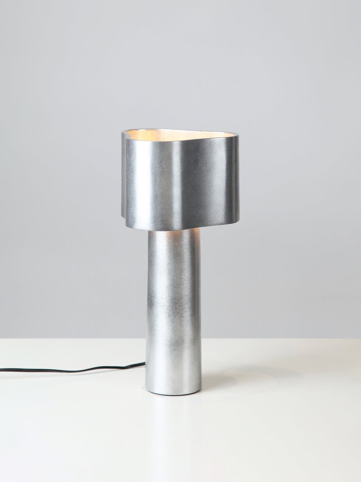 Coy Table Lamp Aluminium