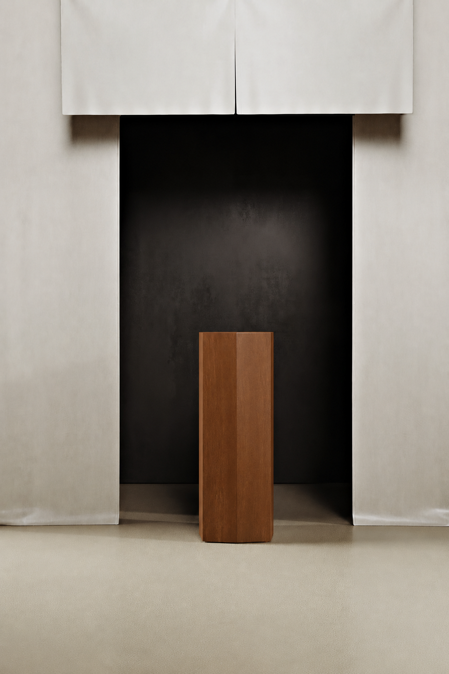 Pedestal AME Limited Edition
