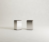 Fragua Plinths