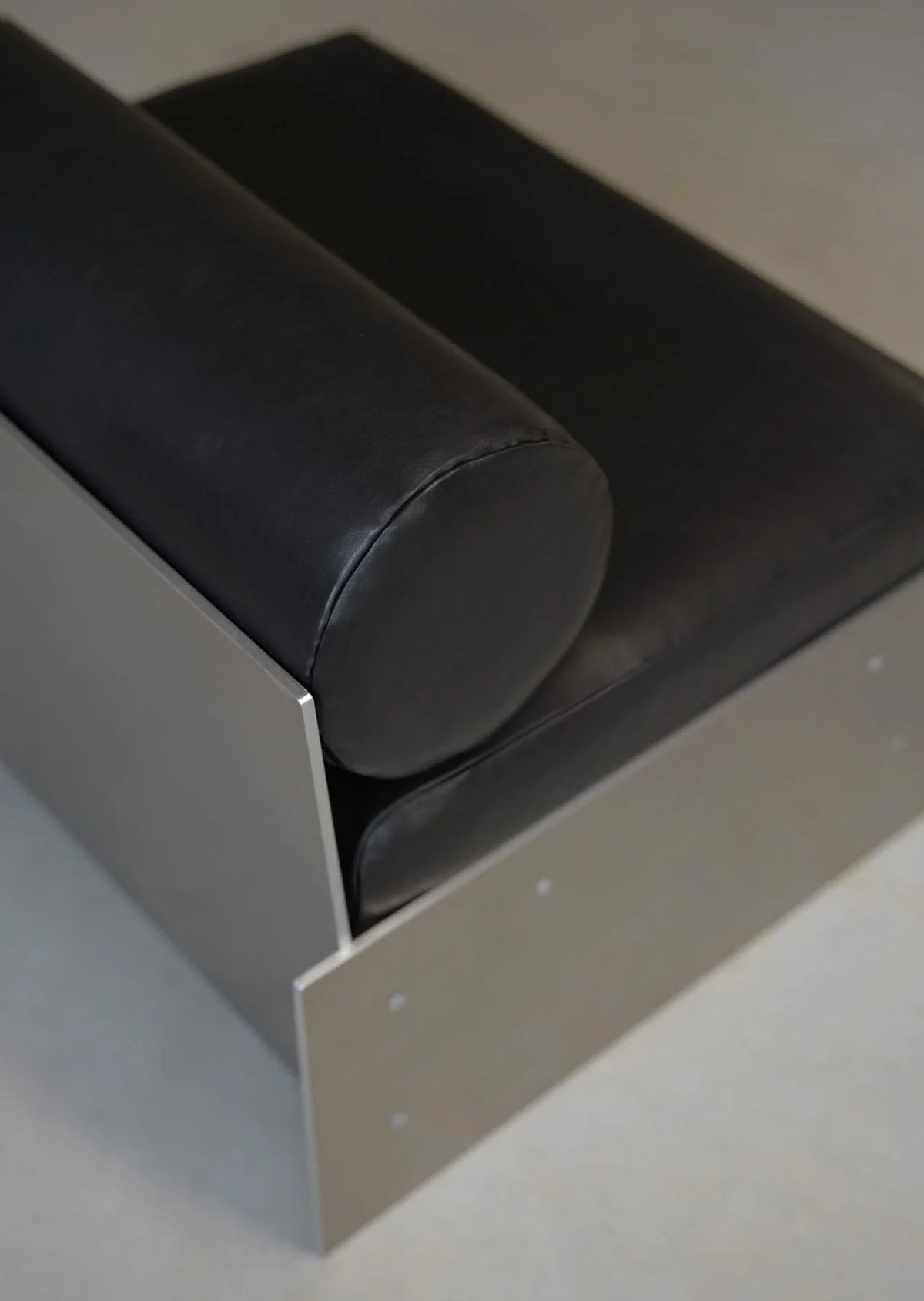 Drone Modular Sofa Chair