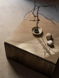 Pera M Coffee Table