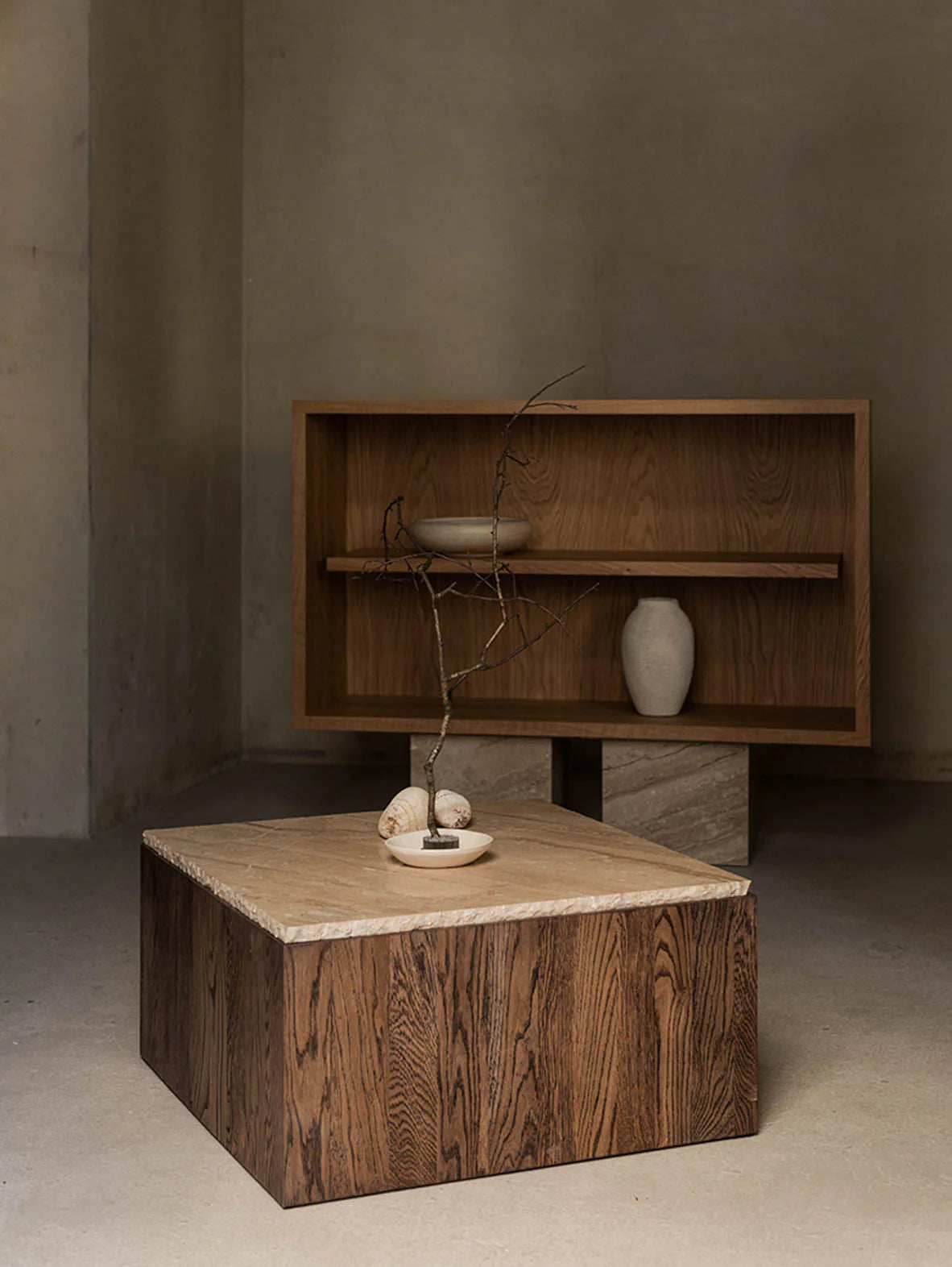 Pera M Coffee Table